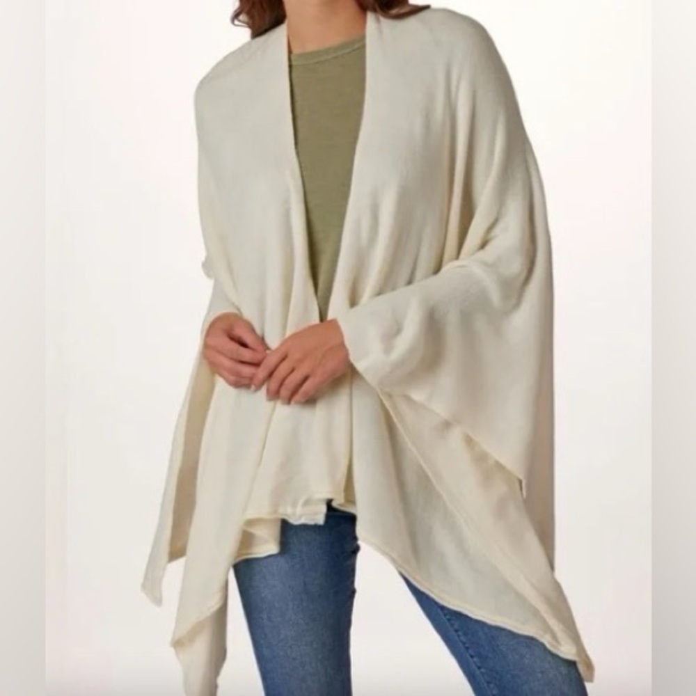Mia & Tess Women’s Style Your Way Cream Cardigan Wrap One Size